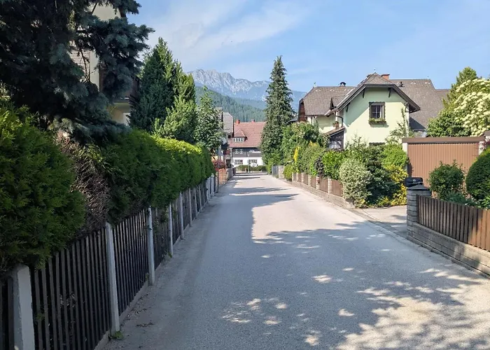 Haus Bachler 아파트